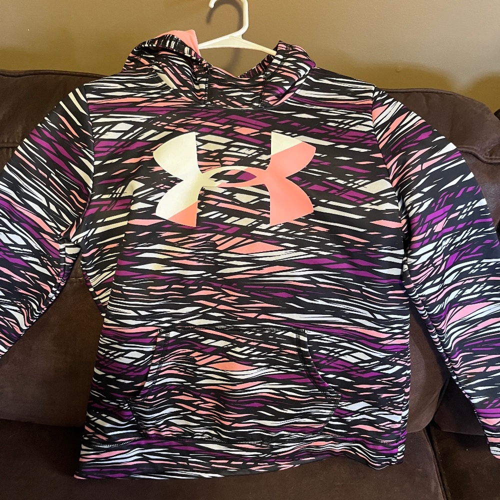 Girls Under Armour hoodie